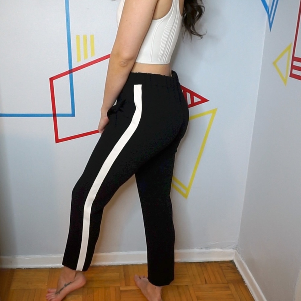 Aritzia Wilfred Black Pant with White Side Stripe